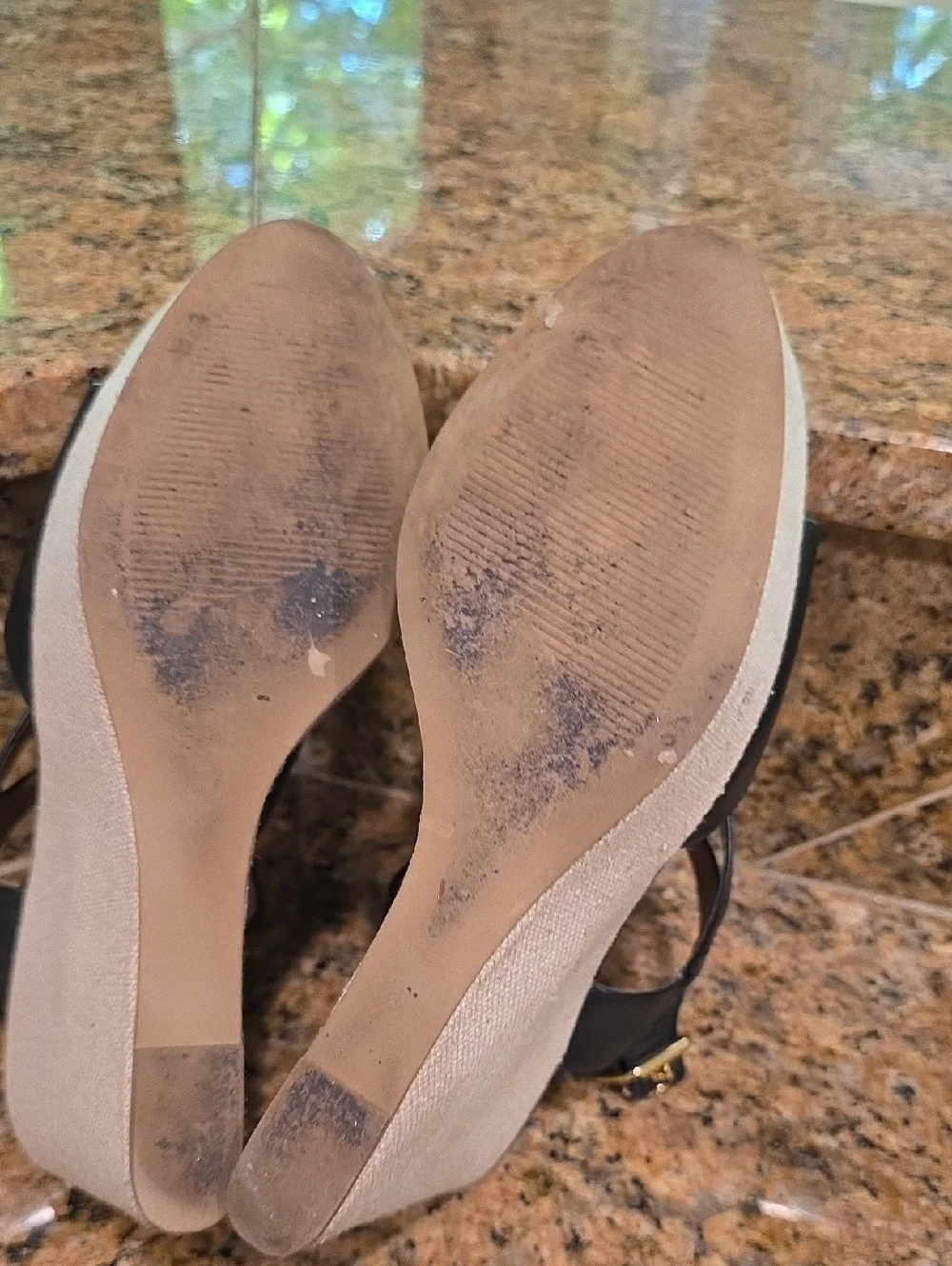 Steve Madden Wedge Sandals - SZ 10 - Picture 9 of 10